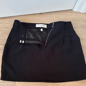 Aritzia Effortless Skirt in Classic Black